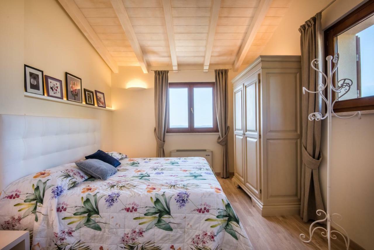 Casa Vacanze Squarcialupi Castellina in Chianti Ngoại thất bức ảnh