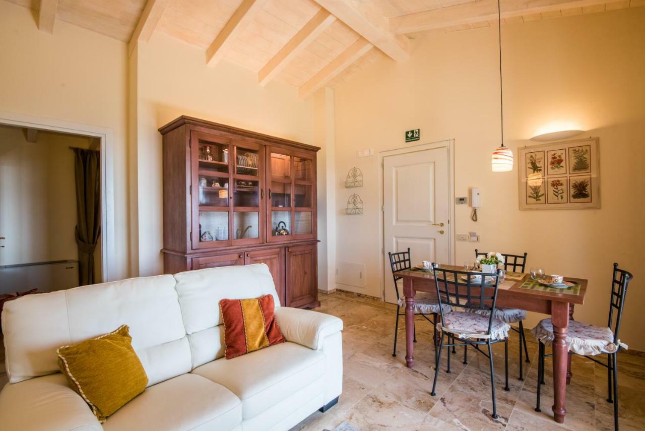 Casa Vacanze Squarcialupi Castellina in Chianti Ngoại thất bức ảnh